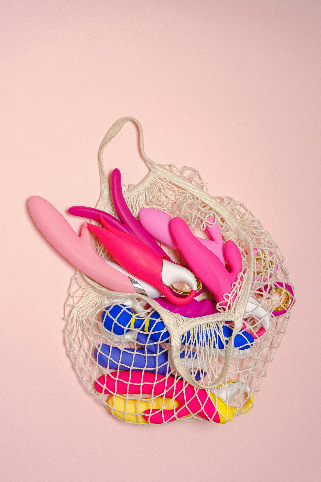 Learn How to Use a Vibrator for Beginners with this easy guide. Tips, types, and safety advice for first-time users. Discreet UK & EU delivery available!