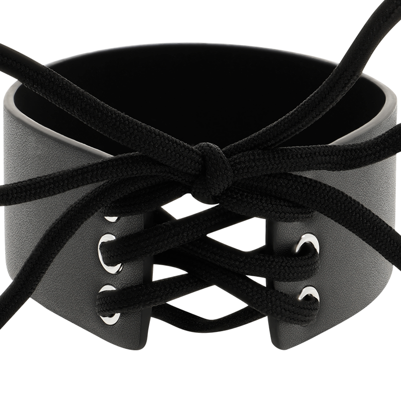 DelighToys - Coquette – Chic Desire Vegan Leather Adjustable Choker (1)