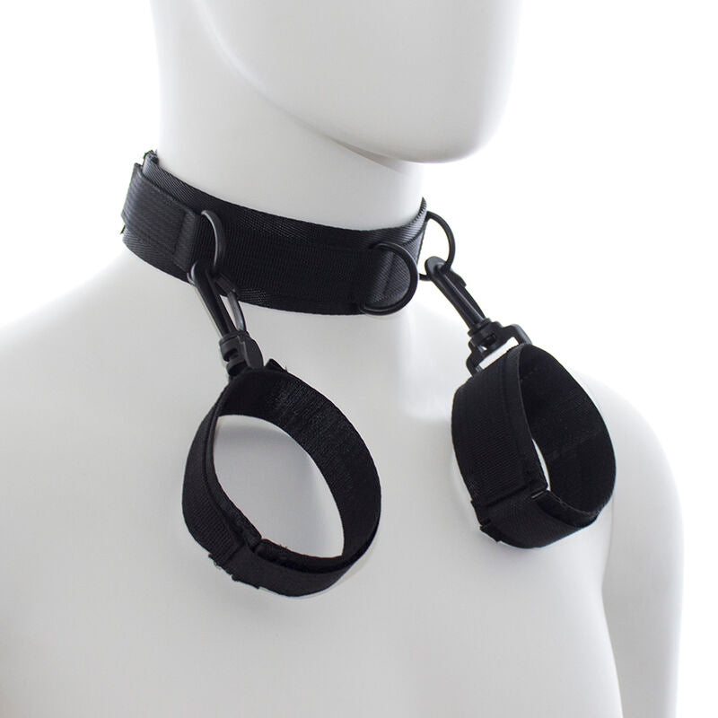 OHMAMA - Nylon Handcuffs and Adjustable Collar by DelighToys
