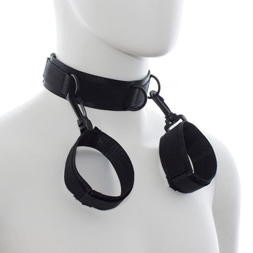 OHMAMA - Nylon Handcuffs and Adjustable Collar by DelighToys