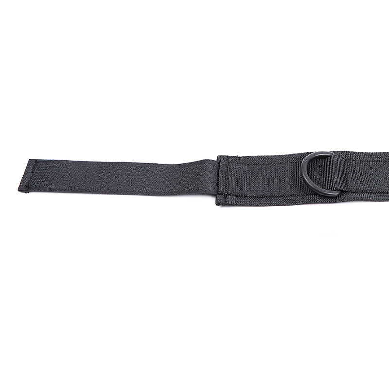 OHMAMA - Nylon Handcuffs and Adjustable Collar by DelighToys