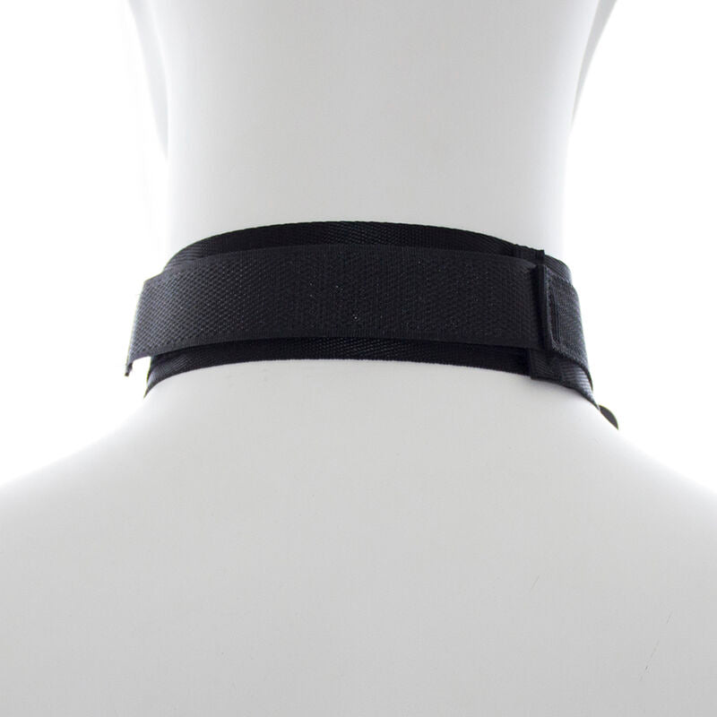 OHMAMA - Nylon Handcuffs and Adjustable Collar by DelighToys
