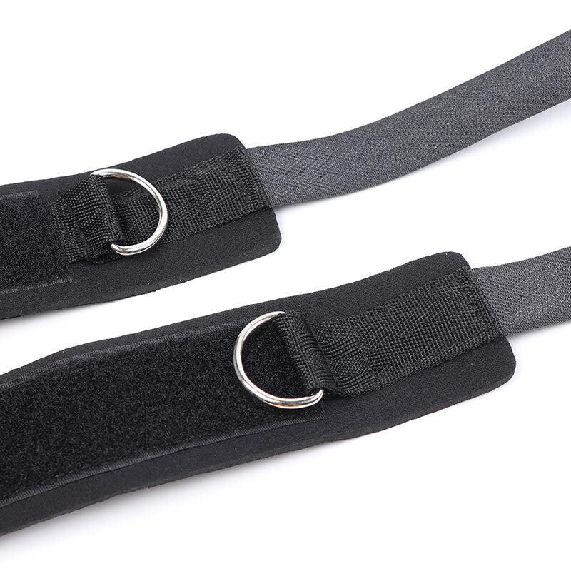 OHMAMA - Fetish Neoprene Gag Handcuffs by DelighToys