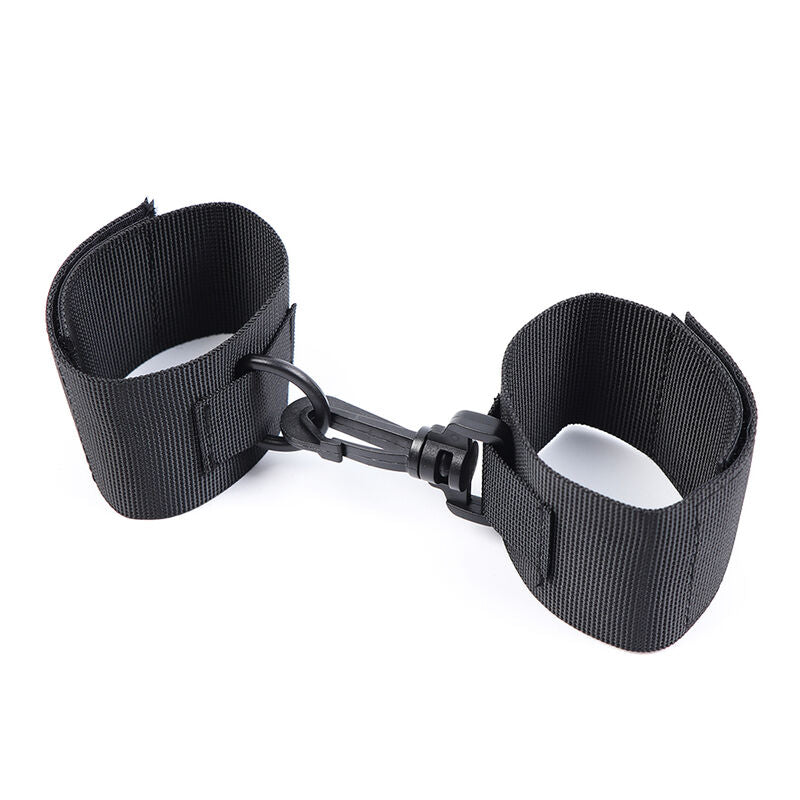 OHMAMA - DelighToys Nylon Wrist Restraints