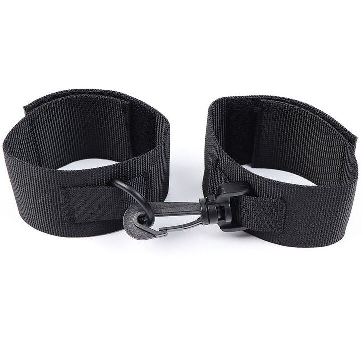OHMAMA - DelighToys Nylon Wrist Restraints