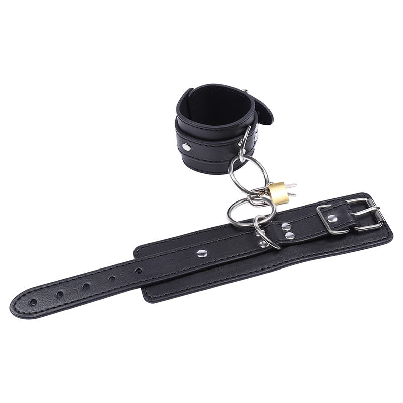 OHMAMA - Fetish – O – Ring Locked Wrist Restraints by DelighToys