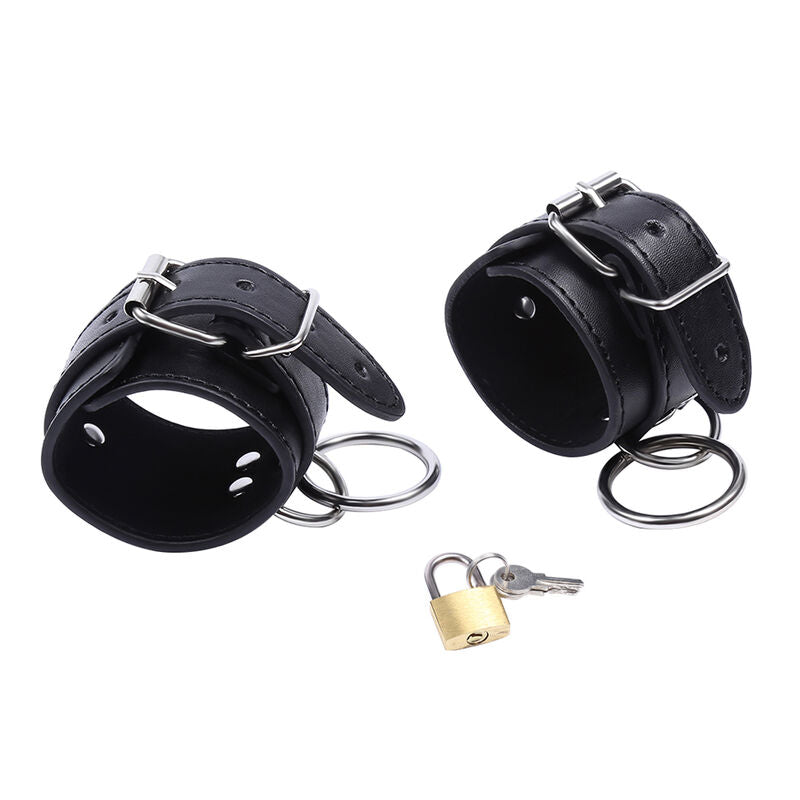 OHMAMA - Fetish – O – Ring Locked Wrist Restraints by DelighToys