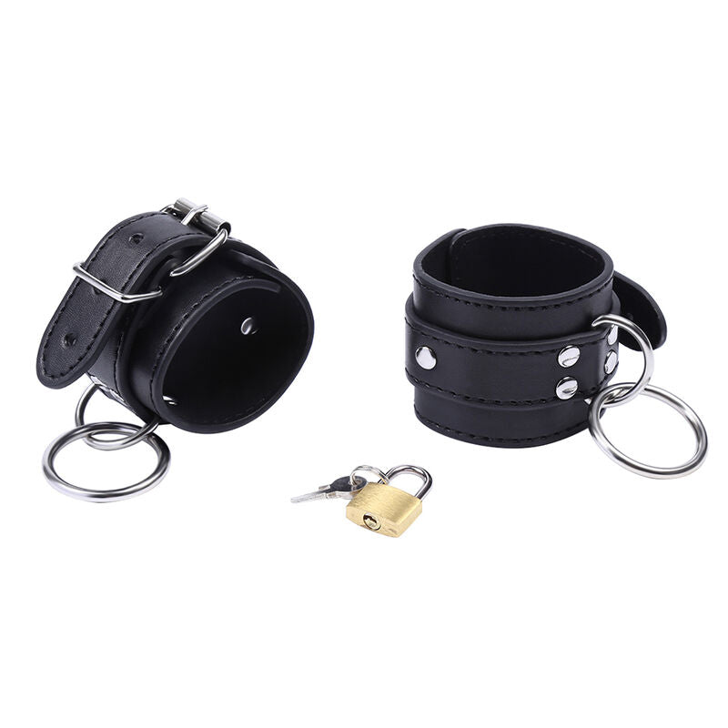 OHMAMA - Fetish – O – Ring Locked Wrist Restraints by DelighToys