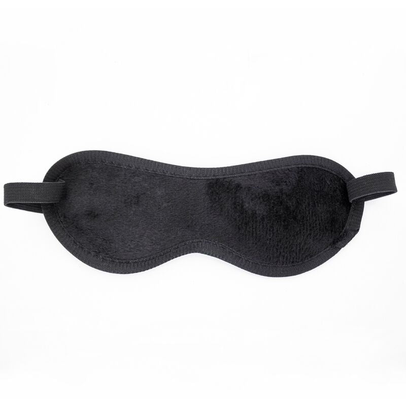 Explore intense sensations with the Alive Fury Kit BDSM Black. This 10-piece bondage set includes cuffs, collar, leash, gag, whip, and more for exciting BDSM play. Made from body-safe materials.4