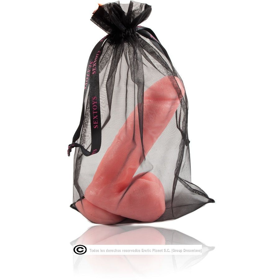 Baile Natural Large Dildo offers 19cm of insertable pleasure with a realistic texture. Made of hypoallergenic, phthalate-free TPR for safe vaginal and anal play.3