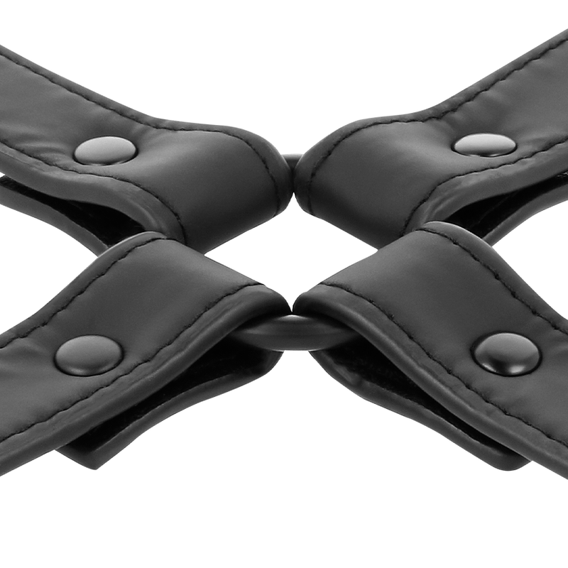 FETISH SUBMISSIVE - Submissive Vegan Leather Handcuff Set – DelighToys