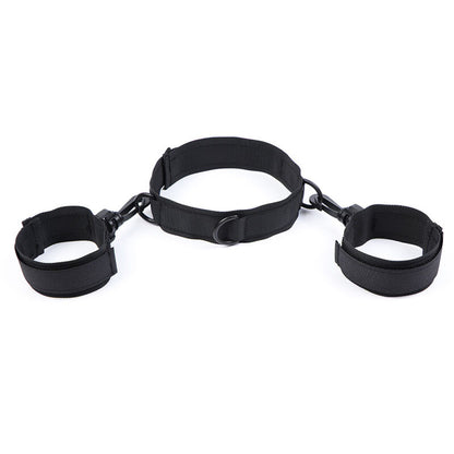 Ohmama Fetish - Nylon Handcuffs And Collar