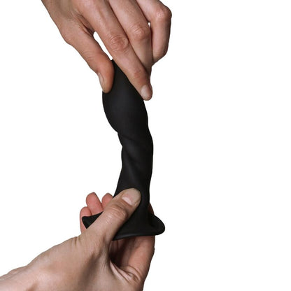 Adrien Lastic Silicone Dildo Black offers lifelike pleasure with Silexpan double density, thermo-reactive properties, suction base, and harness compatibility2