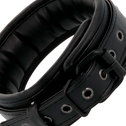 Darkness - Black Leather Handcuffs And Collar