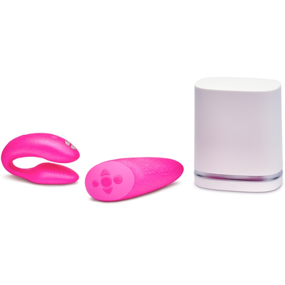 We-Vibe - Chorus Vibrator For Couples With Squeeze Control Pink