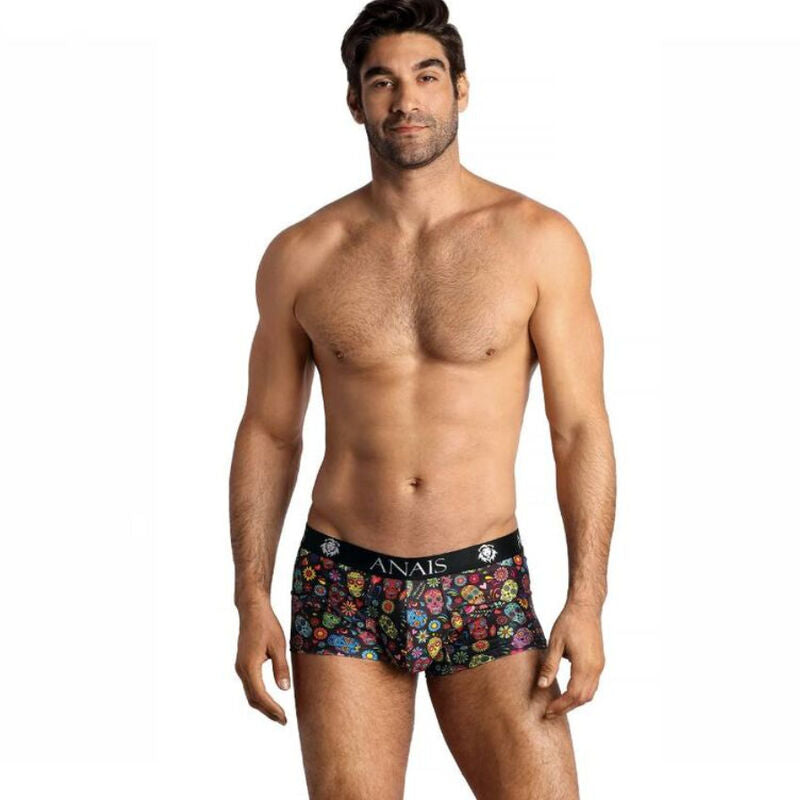 This image features a model wearing the Anais Men - Mexico Boxer L, a pair of men's boxer shorts that combine style and comfort. The boxer shorts are designed with a vibrant print of small flowers and a skull, adding a unique touch to the garment.